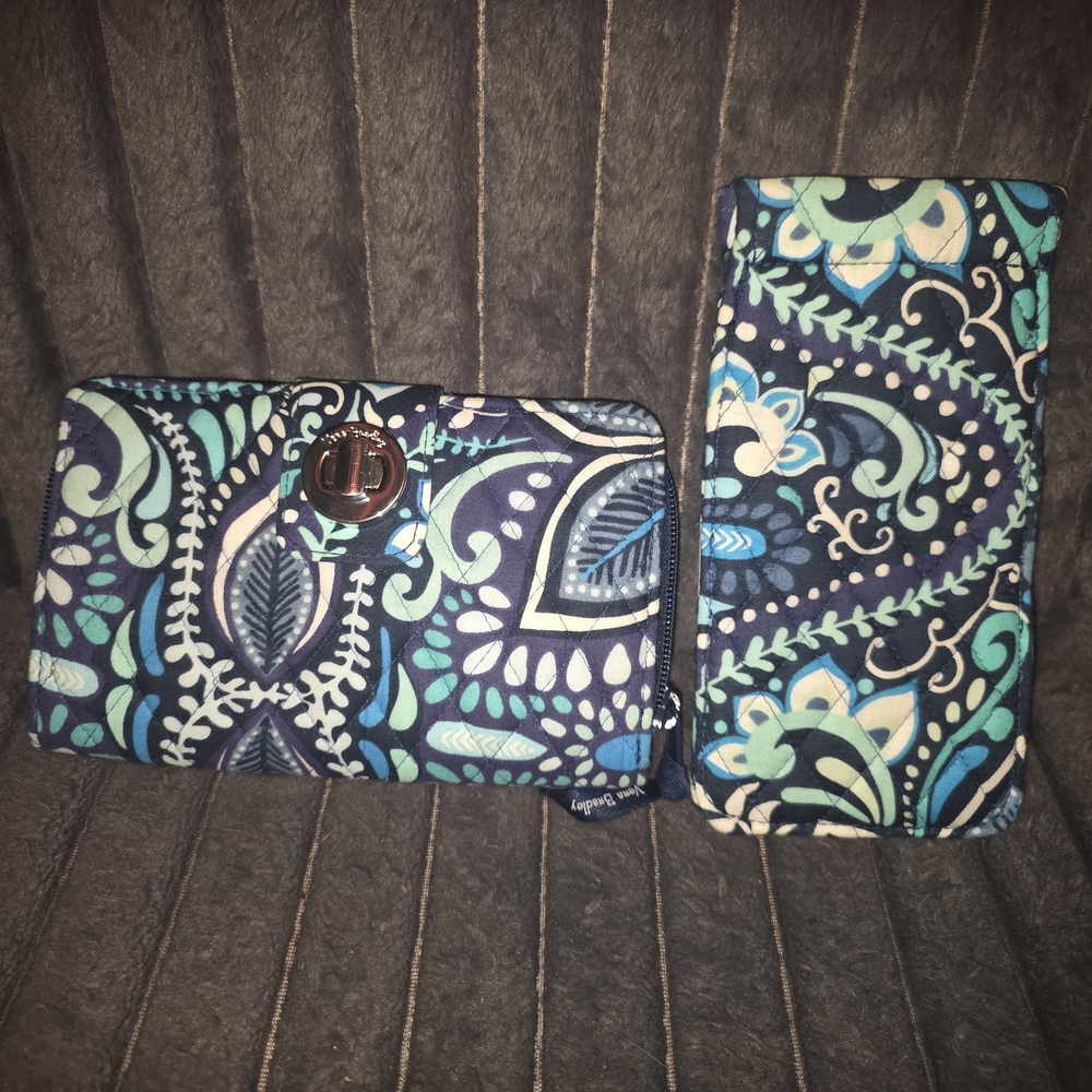Vera Bradley Blue Paisley Print Wallet Set